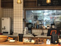 -沁屋面包店(人民东路店)