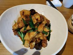 -隔壁老王·家常云南菜(花巷店)