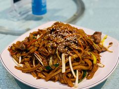 干炒牛河-天宝食坊·啫啫煲大排档(西华路店)