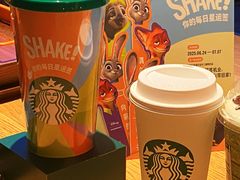 -星巴克(广州动漫星城东区店)
