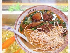 -金杨拉面王小吃面馆·牛三宝面·红烧牛肉粉