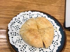 现烤鲜花饼-麦麦山云南菜(复地活力城店)