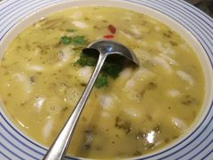 酸菜鱼-忆厨禾中餐厅
