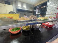 -覃肥叔桂林米粉(粮道街店)