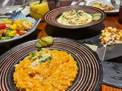 玫瑰鸡肉蘑菇烩饭-澳骄 Aussie Kitchen·手工披萨·西餐(国大店)