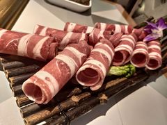 肥牛王中王-雾都渣渣火锅(南城智汇城店)