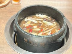 -蘑界·野生菌火锅(深业上城店)