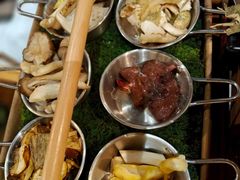 -一朵菌·野生菌探索家火锅(南亚店)