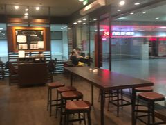 大堂-星巴克(武汉协和医院店)