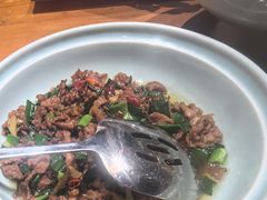 -老滇山寨•云南特色菜•地方菜•民族风情歌舞表演(金碧店)