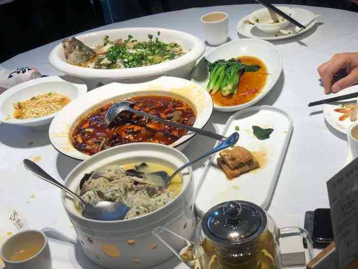 钱塘潮·精致江浙菜(南山店)-"店铺在深圳湾体育馆这里,在体育馆附近