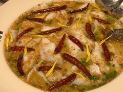 -渔语鱼新川菜Bistro(万象天地店)