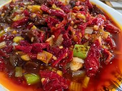 -歹歹的加个面过油肉拌面