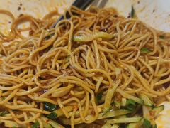 -严记小天府酸菜鱼(西四路店)