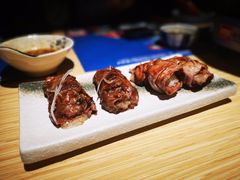 生牛肉火炙寿司-舞漁日料美人胶原锅(陆家嘴中心店)