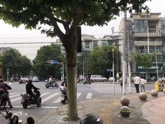-福奈特洗衣洗鞋(广泉路店)
