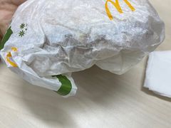 -麦当劳(百荣世贸商城店)