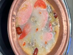 -阿婆情腊排骨火锅·野生菌季(古城旗舰店)
