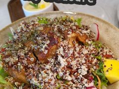 地中海鸡肉藜麦沙拉-西语·炭烧牛排(卓越中寰店)