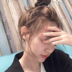 -阿噶西美甲美睫