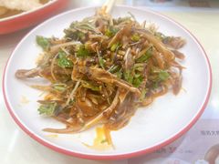 -服务大楼冷面(延大店)