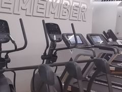 -乐刻健身(龙湖杭州紫荆天街精品店)