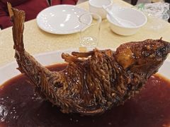 罾蹦鲤鱼-奥华餐厅·老张记(台基厂店)