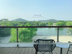 -上海佘山世茂艾美酒店
