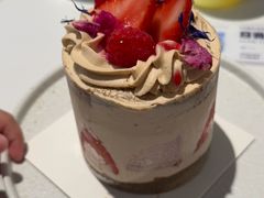 莓影伯爵-LE SAPHIR 莎菲尔菓子(和兴店)