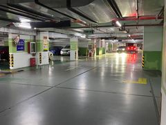 -奉贤宝龙城市广场·停车场