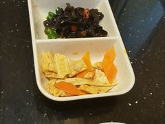 -拿渡·水煮鱼麻辣香锅(王府井奥莱·香江小镇店)