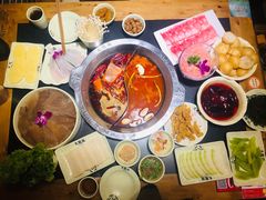 -大龙辣火锅·龙虾·烧烤(湖滨新天地店)