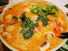 -越弥越南传统美食馆