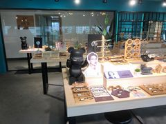 -Trend1881视光·蔡司视觉(领展广场店)