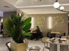 -必胜客(WOW中央公园店)