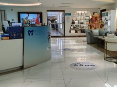 -华颜美口腔矫正·种植牙