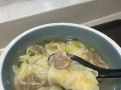 -老新隆牛肉锅贴(新街口店)