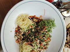 -有红鸡毛店·川菜(建设路店)