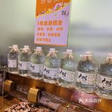 丰台万达商场里面今年新开的一家烤鸭店