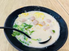-渔米丰·广府鱼汤米线(中山六路店)