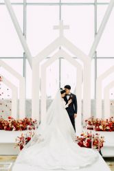 点击看大图 -GRACE KELLY婚纱与礼服(北京店)