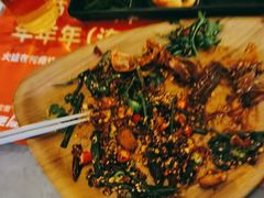 -何师烧烤Pro ·江湖川菜·小龙虾·精酿(太古里旗舰店)
