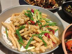 -巴厘龙虾·榜首油焖大虾(音乐学院·沿江酒馆店)