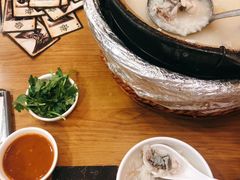 干贝排骨粥-粤仔湾砂锅粥(金太湖店)