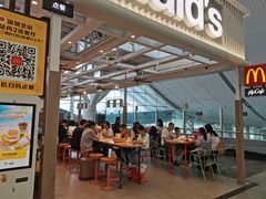 -麦当劳(深圳北站B2检票口楼上)