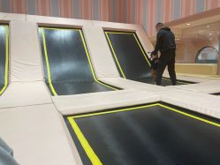 -奈尔宝·儿童乐园·亲子餐厅(鄞州万达店)