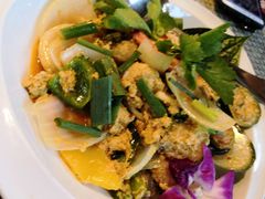 -Chom Cafe and Restaurant