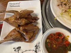 自家红烧乳鸽-酱皇乳鸽(富威大厦B座店)