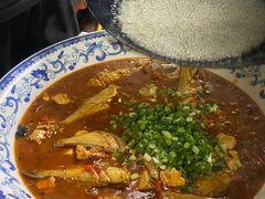 -佬缸炮江湖川菜(玉林店)