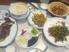 -渔港甄宴·海鲜·地标烟台菜(金沙滩店)